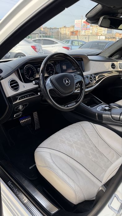 Офіційний Mercedes-Benz W222 S500 LONG 4Matic 2013 р V8 4,7 7G-Tronic