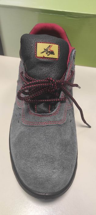 Sapatos de trabalho/segurança