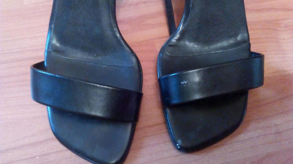 Sandaly na obcasie roz 38