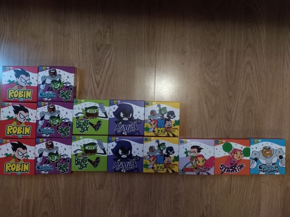 Zabawki Happy Metal z serii Tren Titans Go! (plansze)