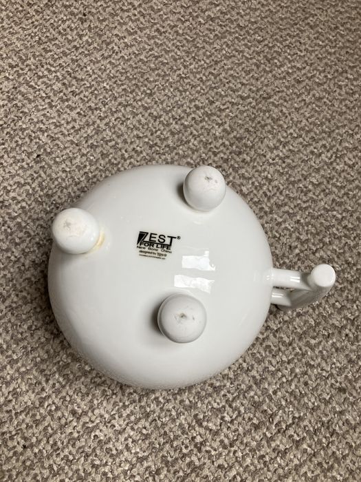 Dzbanuszek do parzenia herbaty