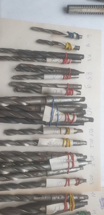 Доступна ціна. Сверла, мітчики,різці та ін токарний інструмент. СССР.