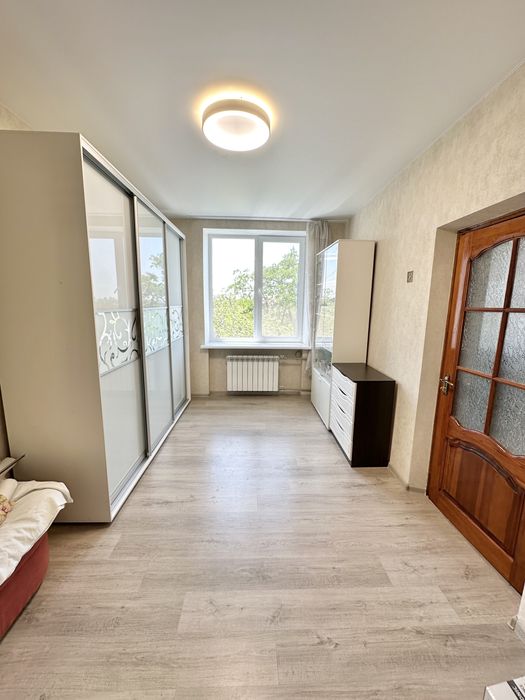 Продаж 3-к квартири в районі площі Маяковського