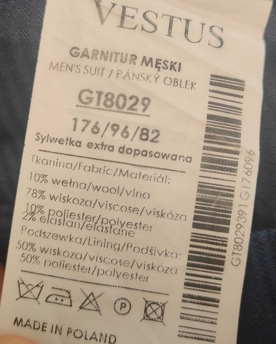 Sprzedam elegancki garnitur męski firmy Vestus