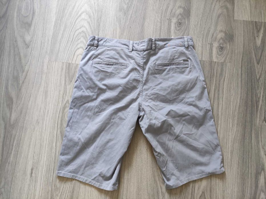 Чоловічі шорти Hugo Boss