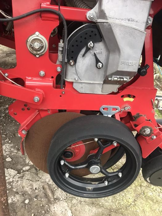 Ельворті вега 8 профі 2022 ідеальний стан