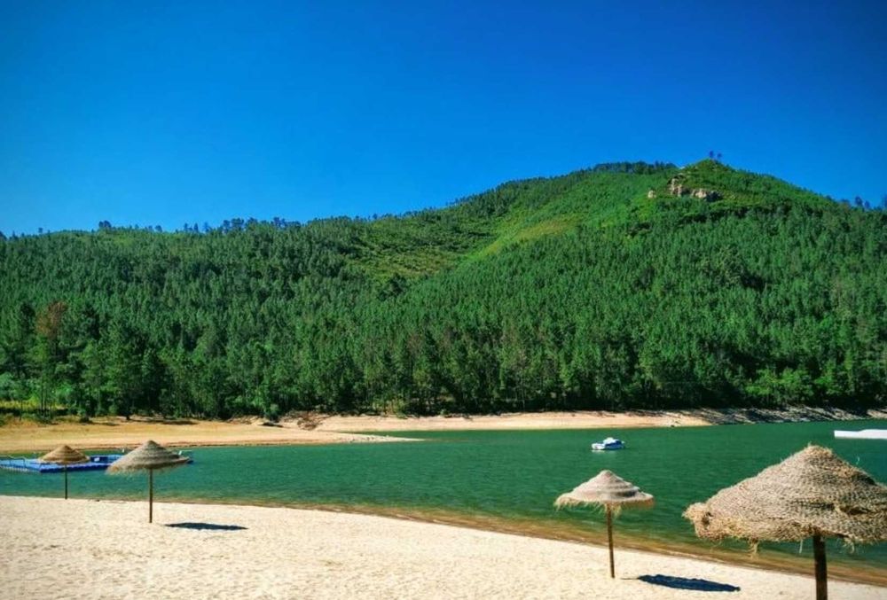 Terreno de 1.400 m2 com viabilidade de construção para 540m2