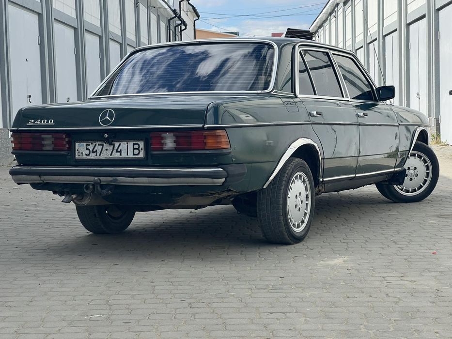 Продаж мерседес 123 автомат.Обмін ціна 2000