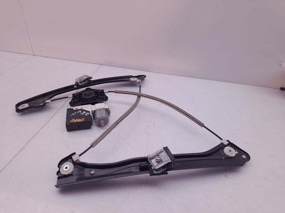 Elevador vidros frente esquerdo VOLKSWAGEN Jetta IV (162, 163)
