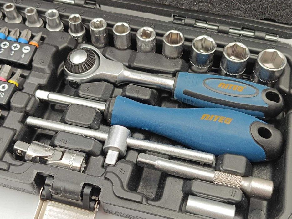 Zestaw Kluczy Nasadowych NITEO 39 elementów GRZECHOTKA 
od Loombard