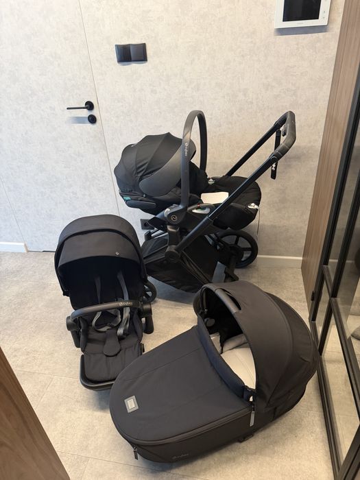 Cybex E-priam 4.0 na gwarancji z funkcja automatycznego bujania