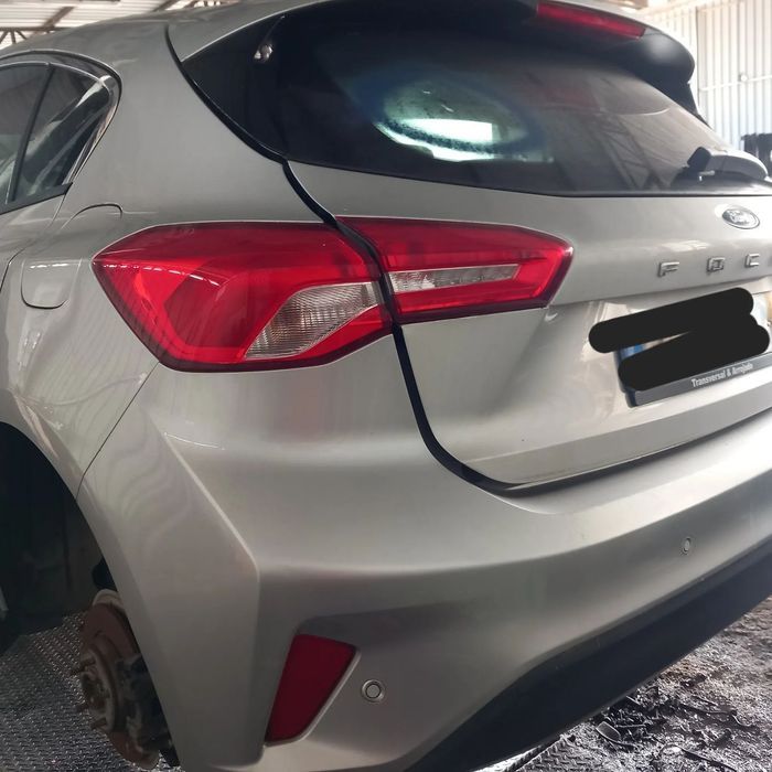 Traseira completa Ford Focus mk4 carro ano 2019