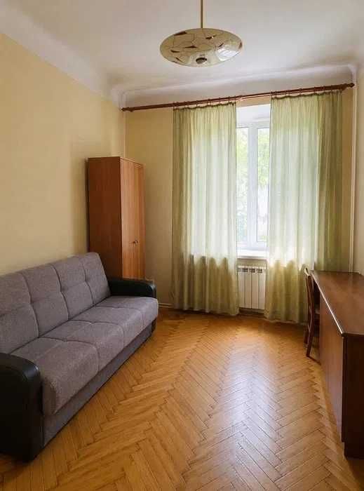 Продам 2-кімн. Гаврилишина Богдана вул. (Василевської Ванди) 12/16, 54 м.кв