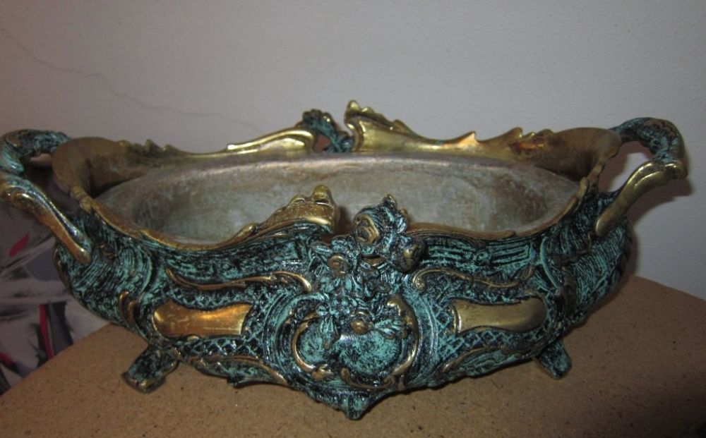 Conjunto de Pato 30 cm porta Flores+Mulher a regar 40 cm+Floreira 40