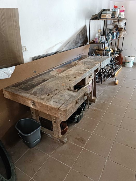 Продам стіл столярний.