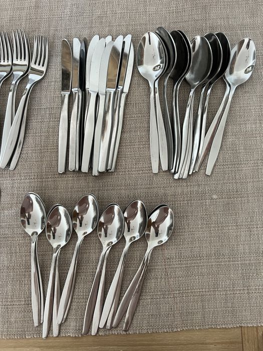 Conjunto faqueiro com 96 peças