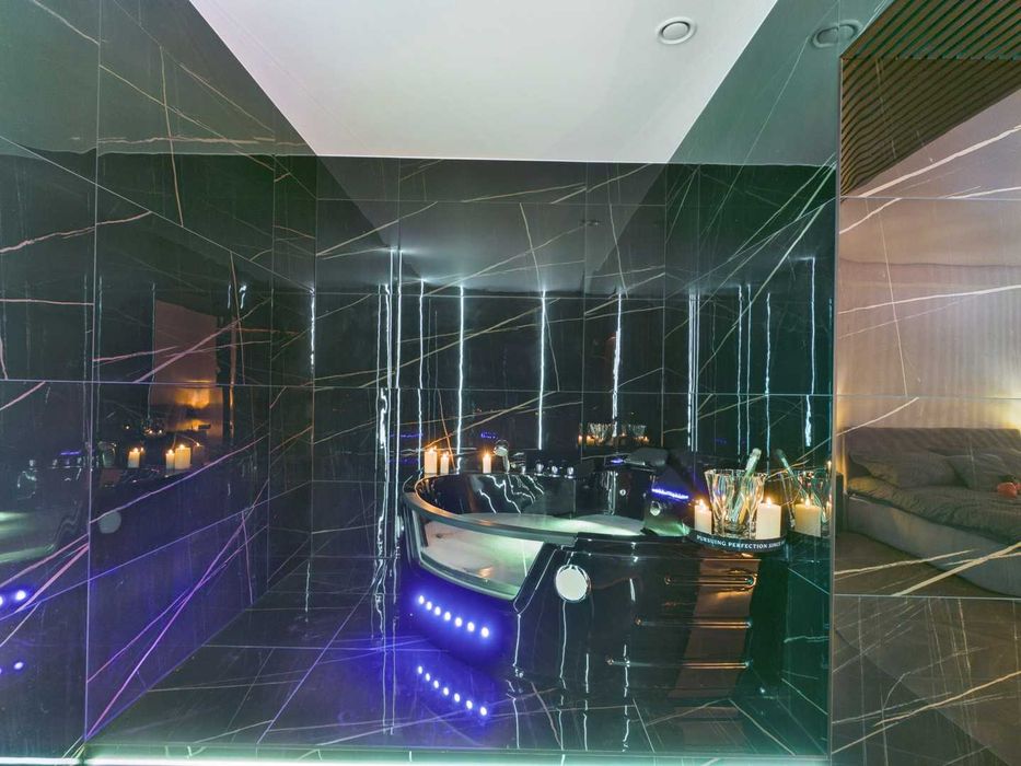 Jacuzzi w Apartamencie Warszawa/Marki