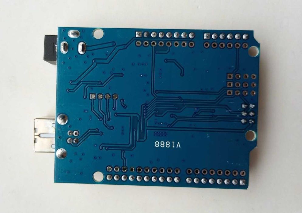 Плата Arduino Uno ATmega328 16 MHz flash 32 kB RAM 2 kB TQFP-32 CH340G