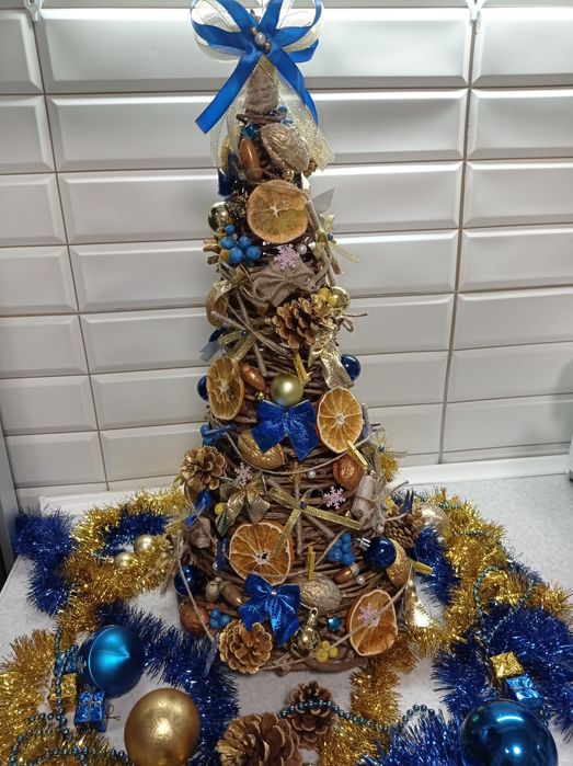 Ёлка из виноградной лозы ручной работы