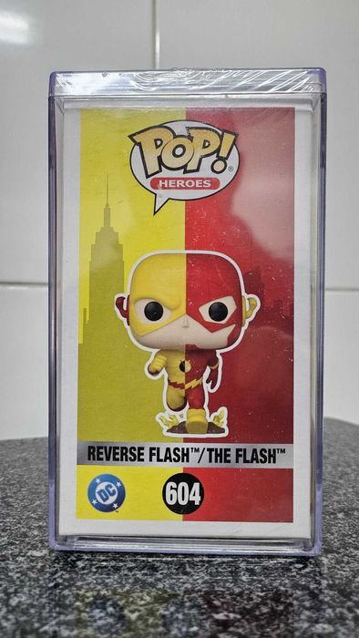 Funko POP Heroes 604 Reverse Flash / The Flash com Funko Protetor