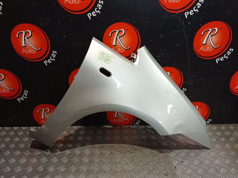 Guarda Lamas Dto Ford Focus C-Max (Dm2)