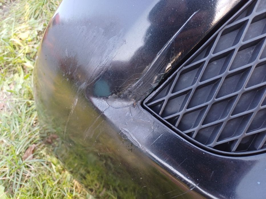 Mazda Premacy передній бампер взборі як на фото