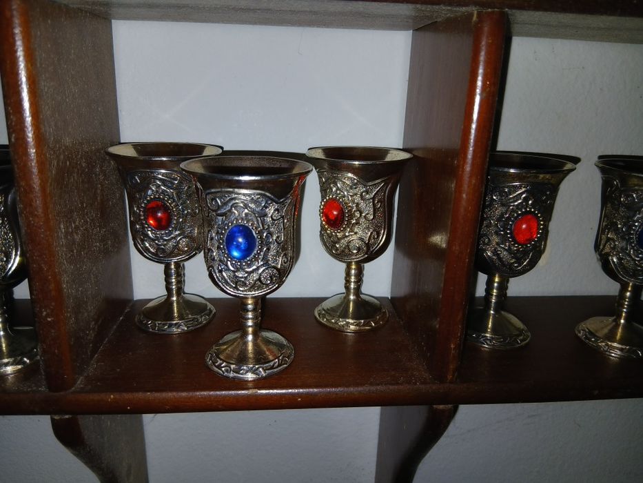 Conjunto 10 calice metal por 40 €