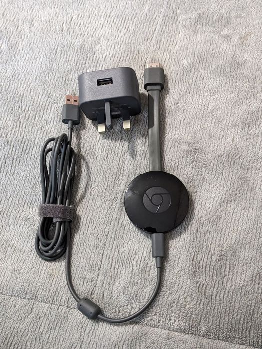 Медіаплеєр Google Chromecast 2