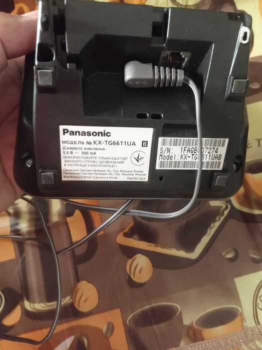 Радиотелефон Panasonic KX-TG8521UA и Panasonic KX-TG6611UA.