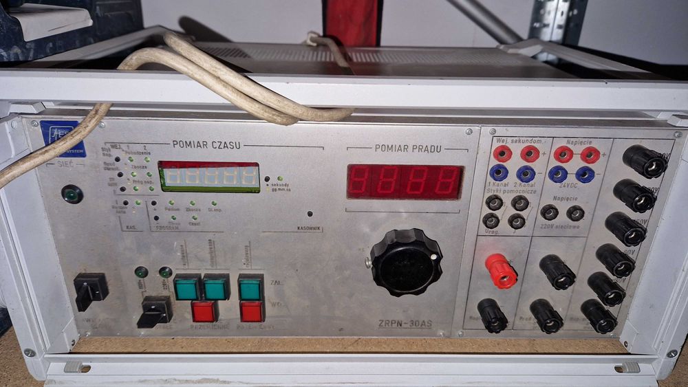 Zespół regulacji prądowo napięciowej ZRPN-30AS