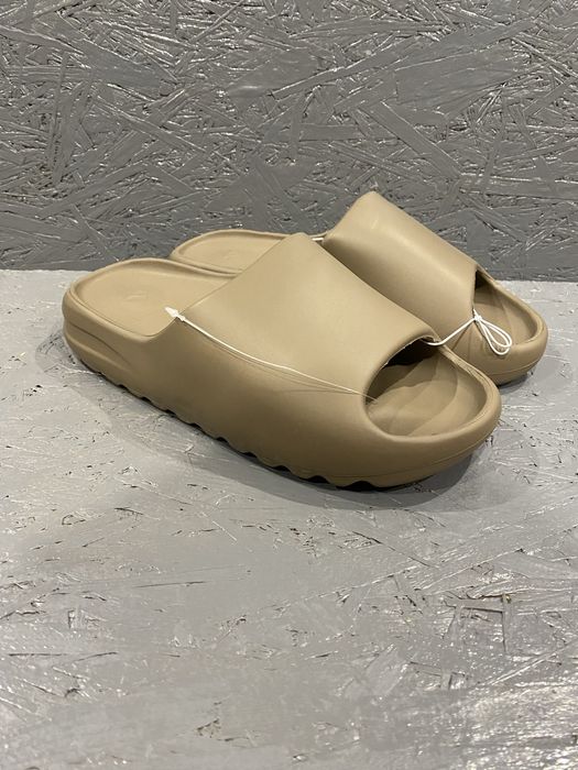 Шльопанці,тапочки чоловічі / жіночі Yeezy Slide піна 36-45