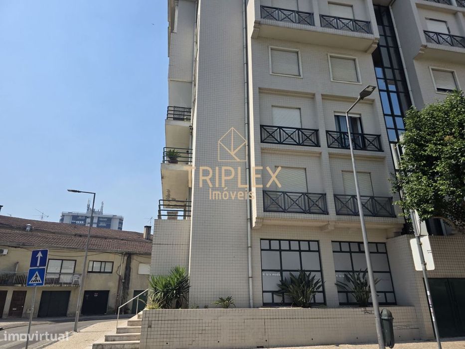 T3 remodelado no centro da Trofa