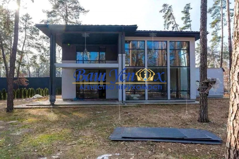 Продажа дома в лесу район Конча-Заспа,  селло Плюты