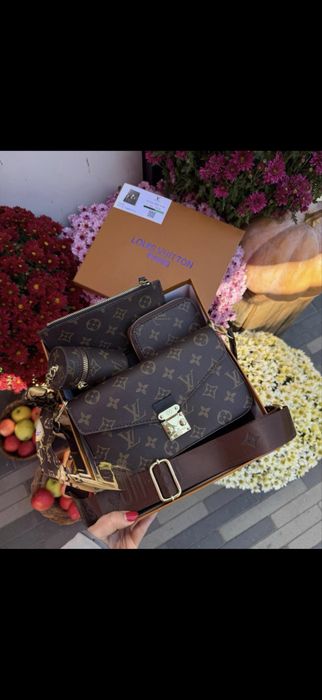 Сумка Louis Vuitton ,набір