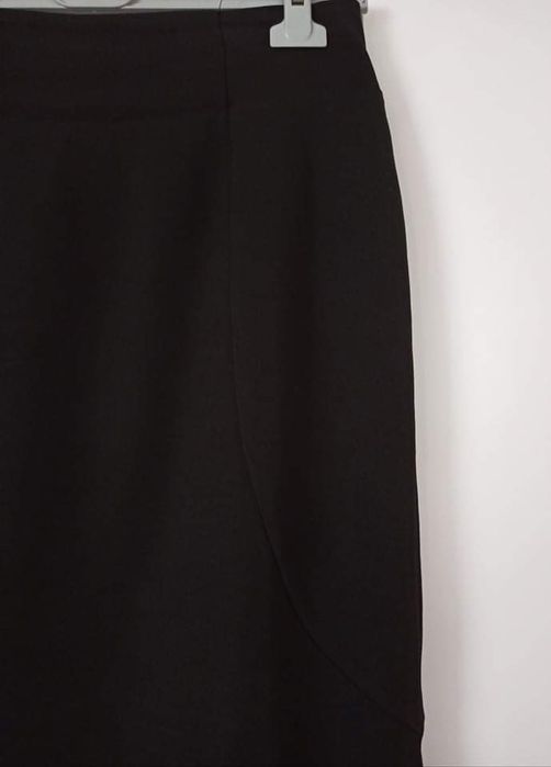 Spódnica z wysokim stanem czarna