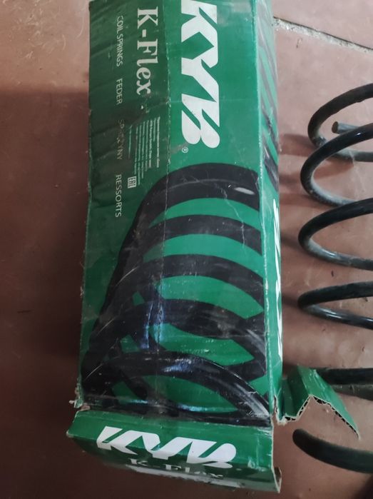 Пружина задняя на Шевроле Лачетти