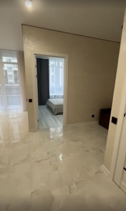 Сдається 1 кімнатна квартира 40кв.м