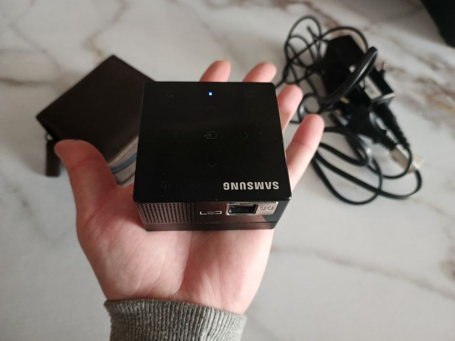Samsung pico projector