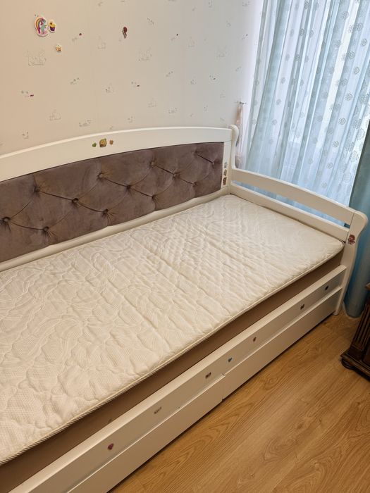 Продам підліткове ліжко