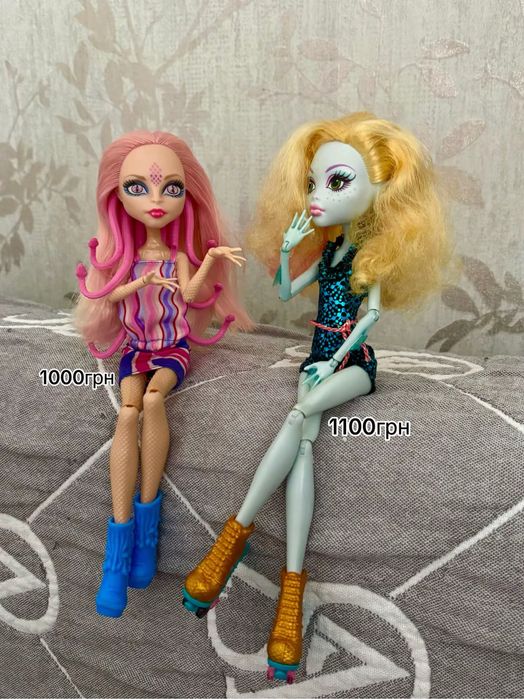 продам кукол монстер хай