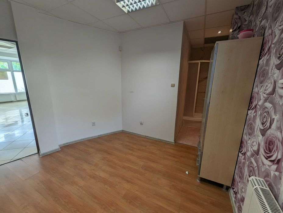 Lokal 124 m² w ścisłym centrum Radomia | Parter | Witryny | Parking