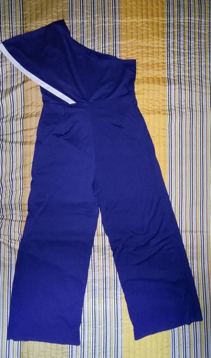 Macacão (Azul com risca branca)