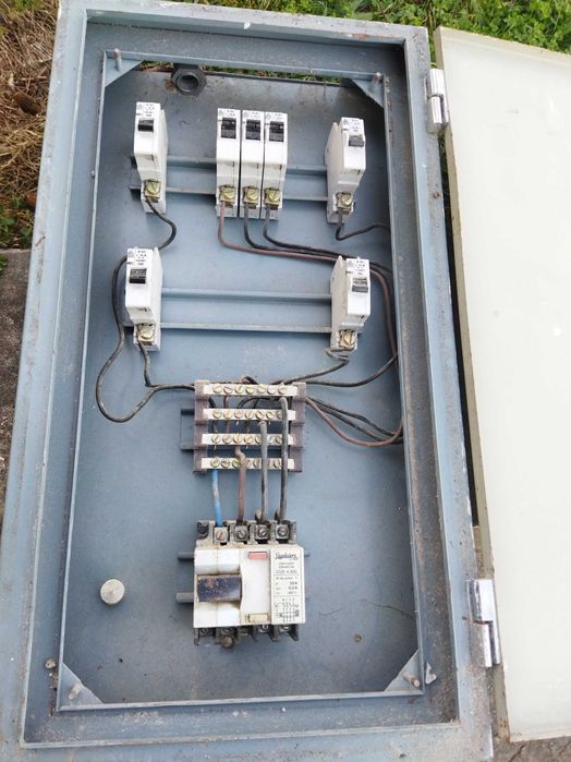 Quadros Elétricos Antigos Vintage