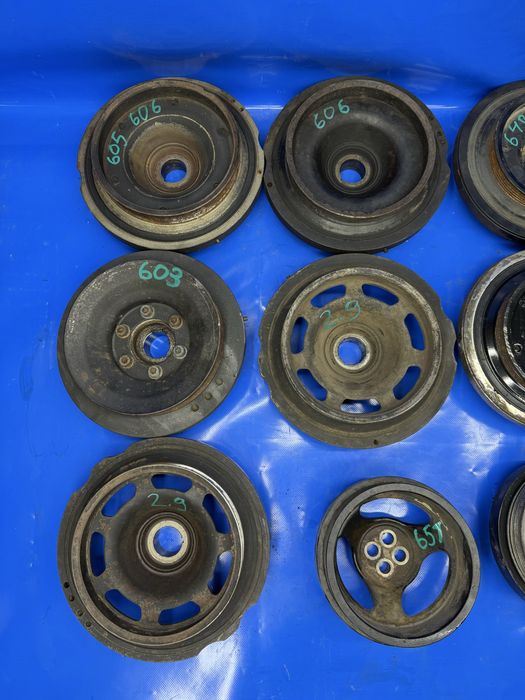 Шків шкив Колінвала Мерседес 2.0 2.2 2.3 2.5 2.7 2.9 3.0 3.2 3.5