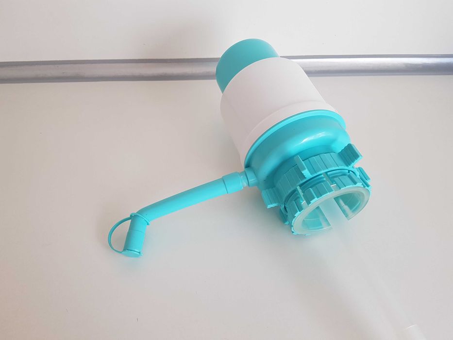 Механическая помпа для воды