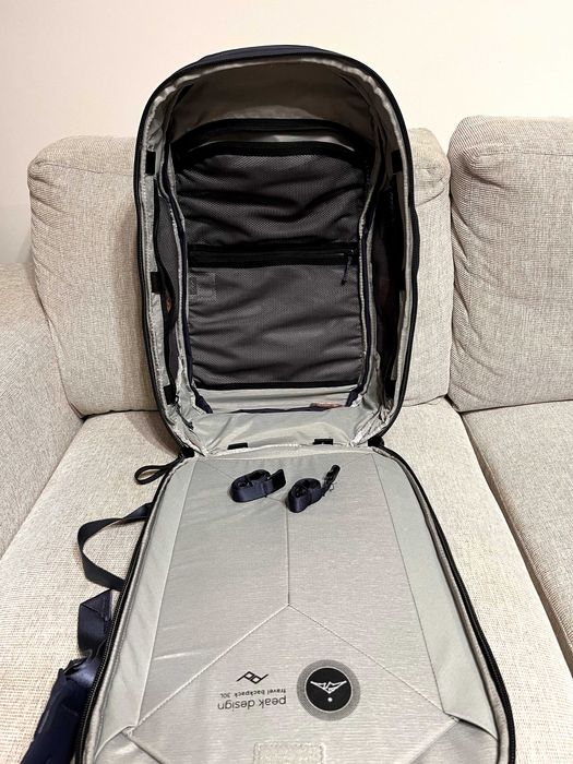 Peak Design Travel Backpack 30L – niebieski – bardzo dobry stan
