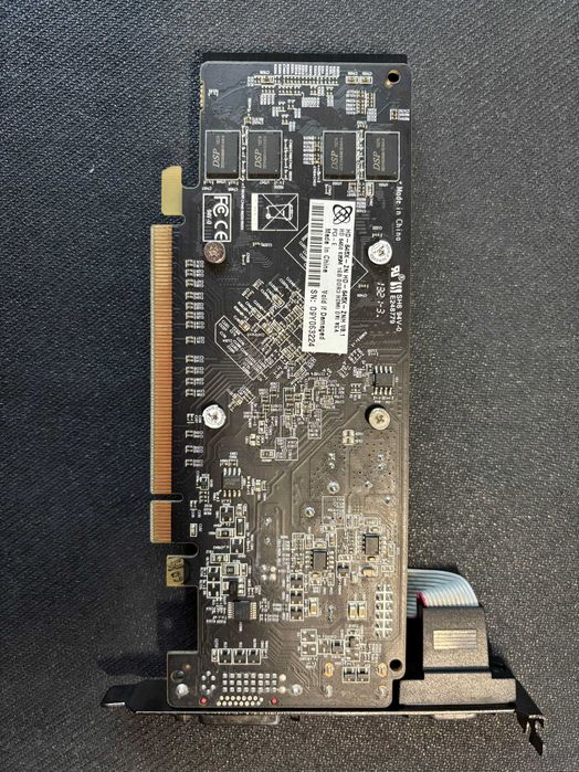 Karta graficzna XFX Radeon HD 6450 1GB – sprawna