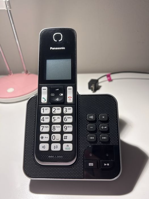 Telefone Panasonic KX-TGD320