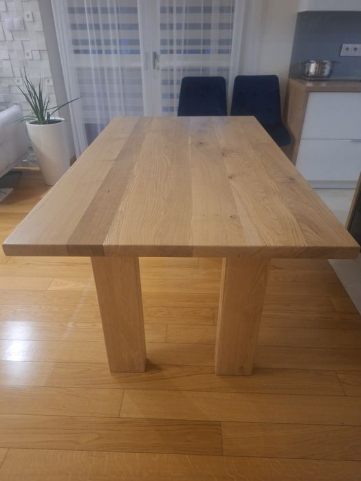 Stół dębowy lity