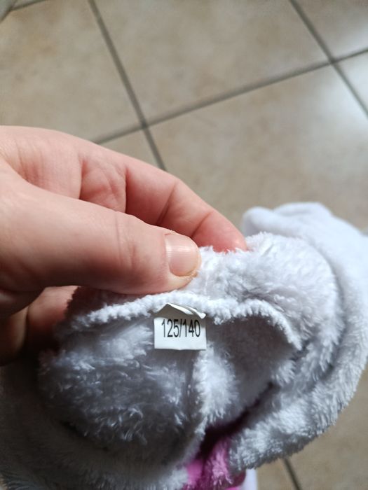 Strój dla dziewczynki 134-140 jednorożec